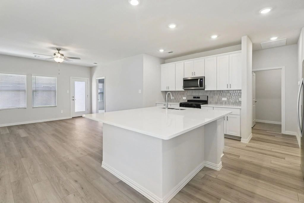 3061 O Pines Drive, Farmersville