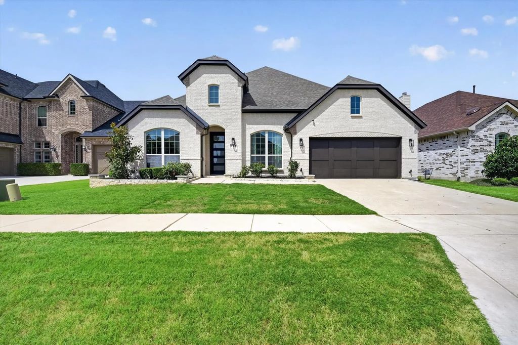 713 Sandbox Drive, Little Elm