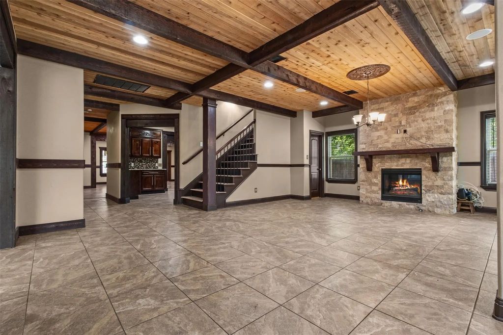3030 Weisenberger Drive, Dallas