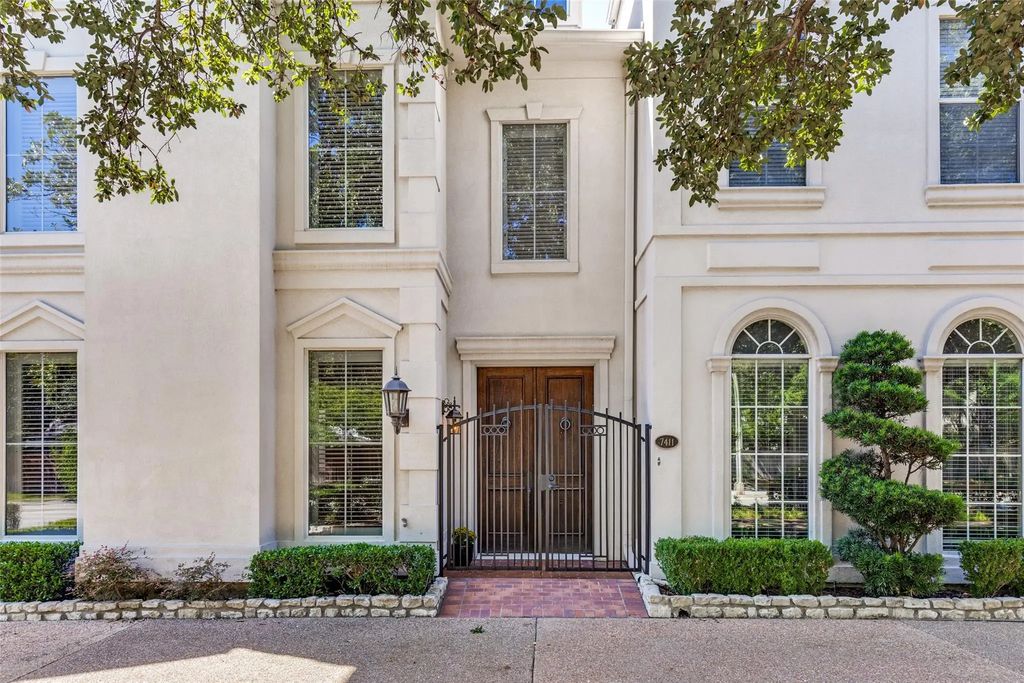 7411 Inwood Road, Dallas