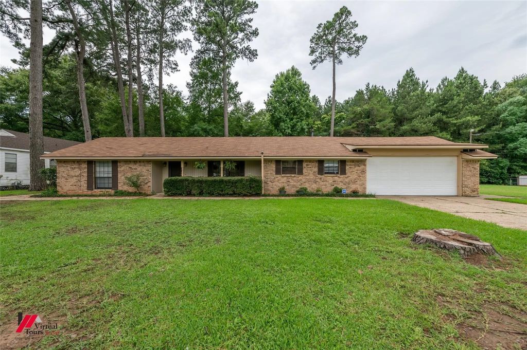 8110 Lucille Street, Shreveport