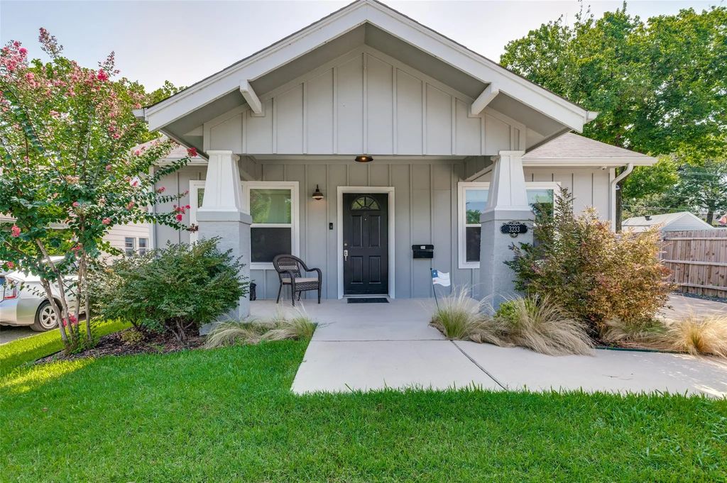 3233 Lubbock Avenue, Fort Worth