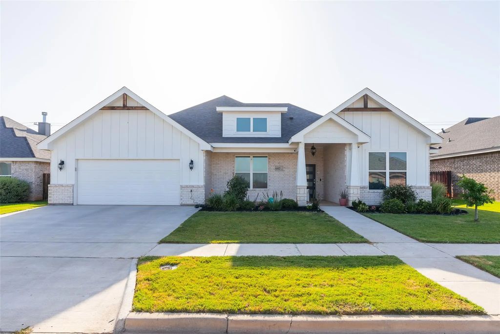 6917 Mcleod Drive, Abilene