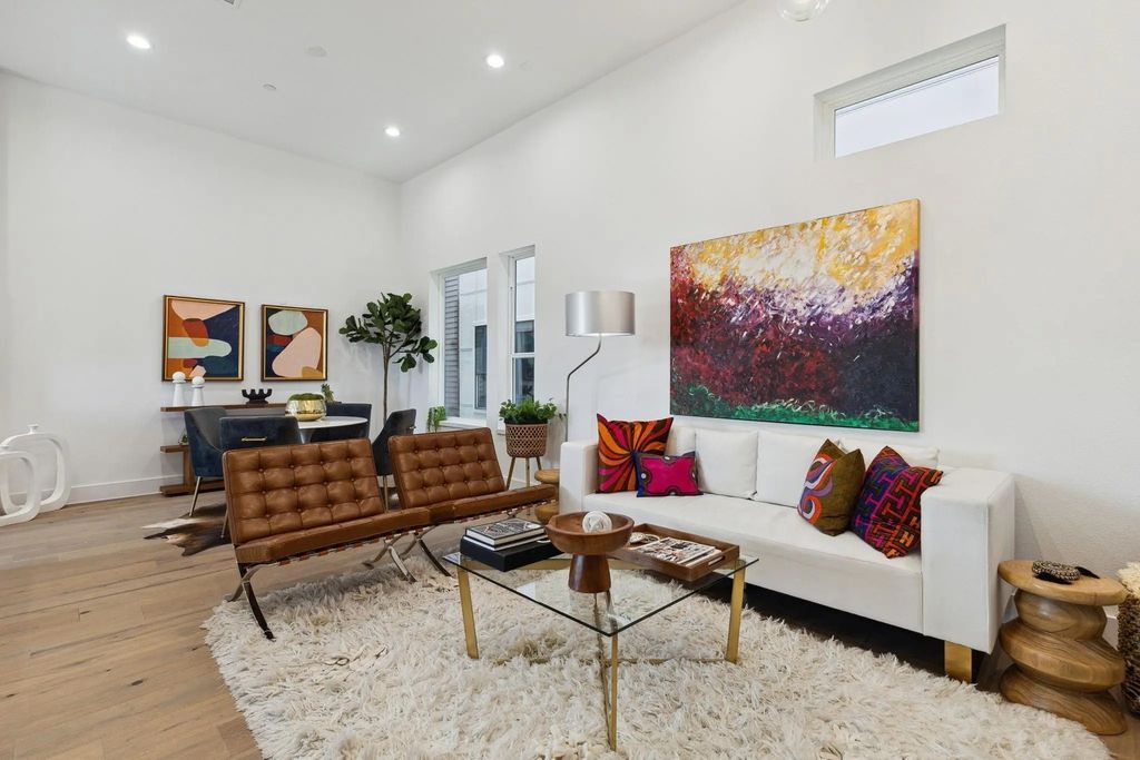 4208 Live Oak Street 106, Dallas