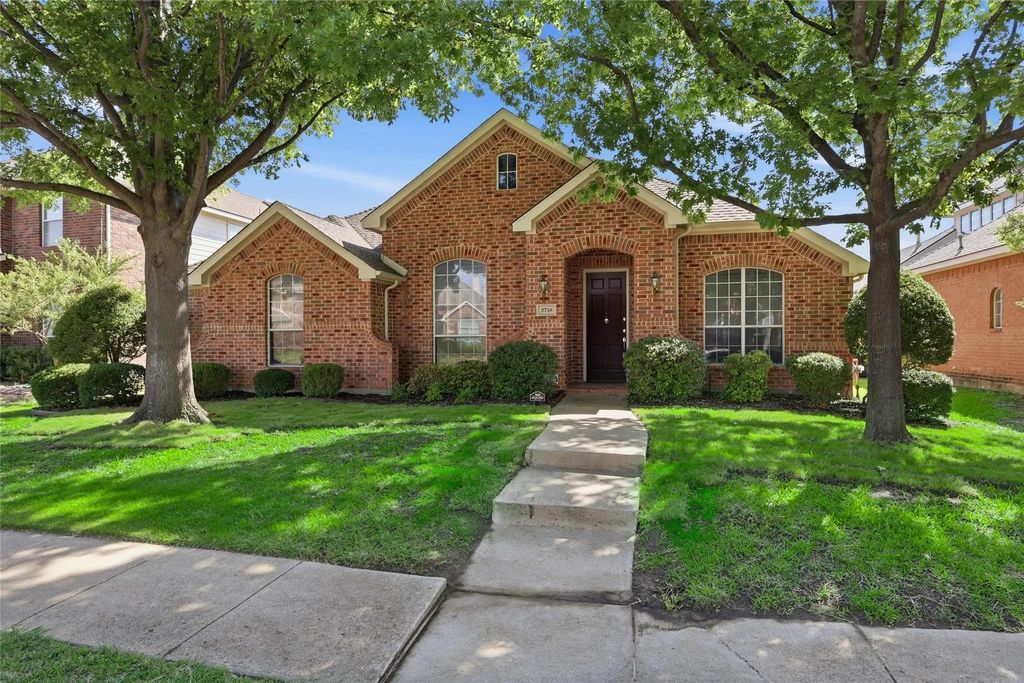 2718 Serena Court, Garland