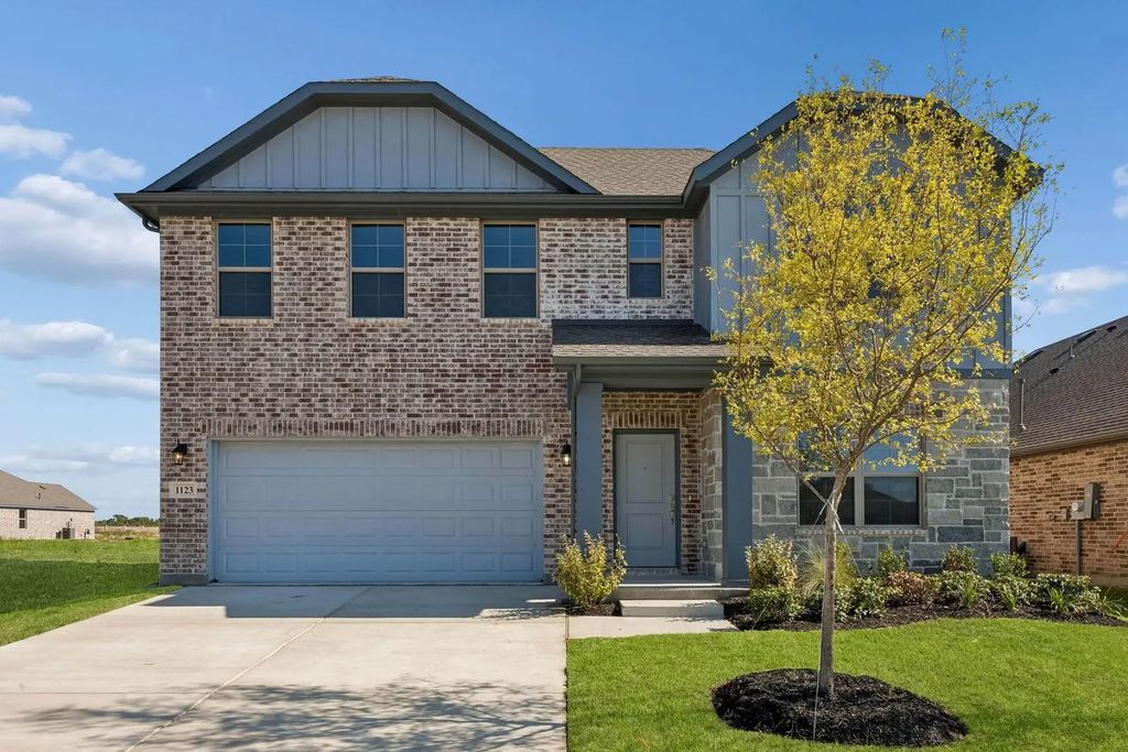 1123 Angus Lane, Royse City
