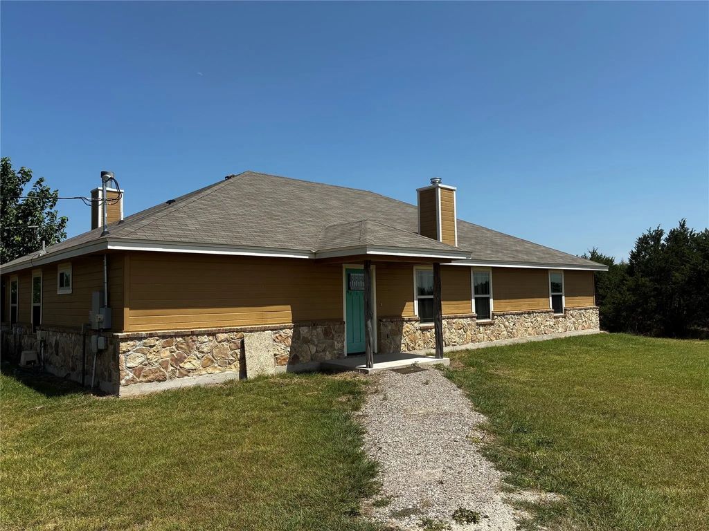 23748 N Us Highway 281, Lampasas