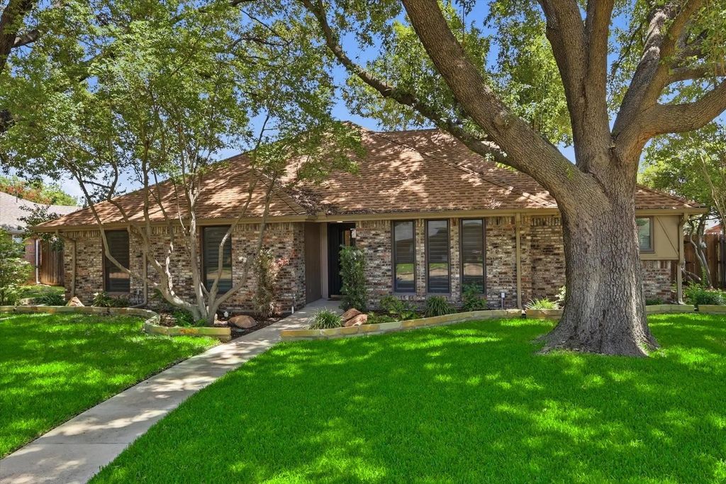 108 Deann Lane, Coppell