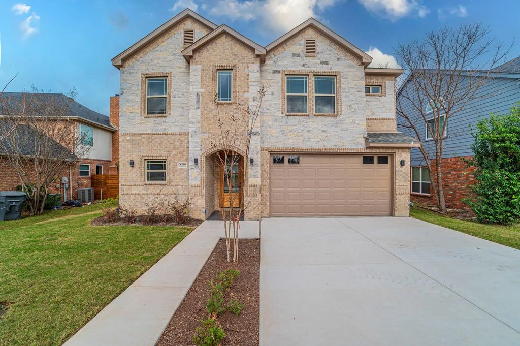 8319 Deep Green Drive, Dallas