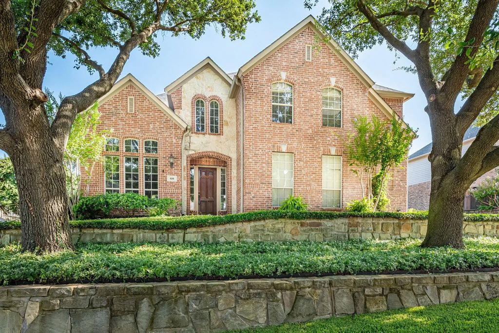 629 Taylor Trail, Murphy