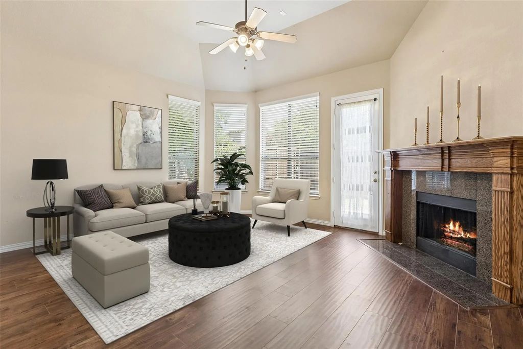 956 Cougar Drive, Allen
