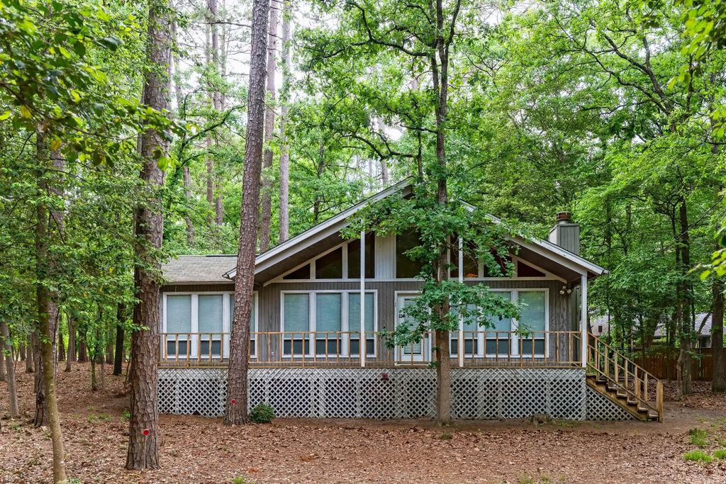 159 Cherrywood Lane, Holly Lake Ranch