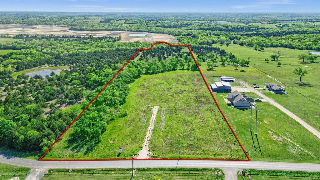 2554 Bennett Road, Howe