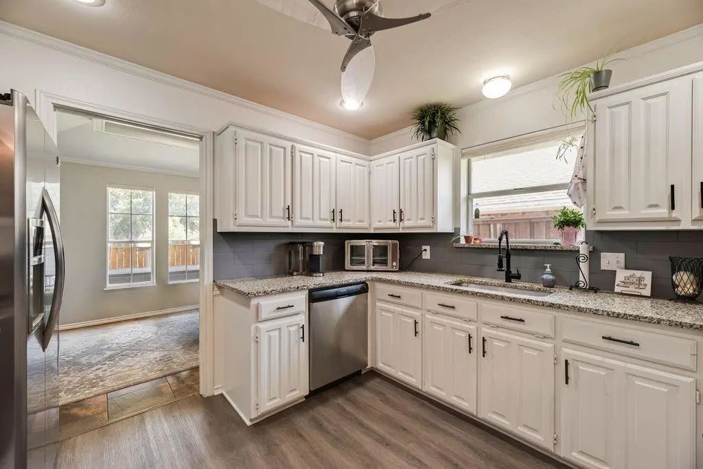 419 N Winding Oaks Drive, Wylie