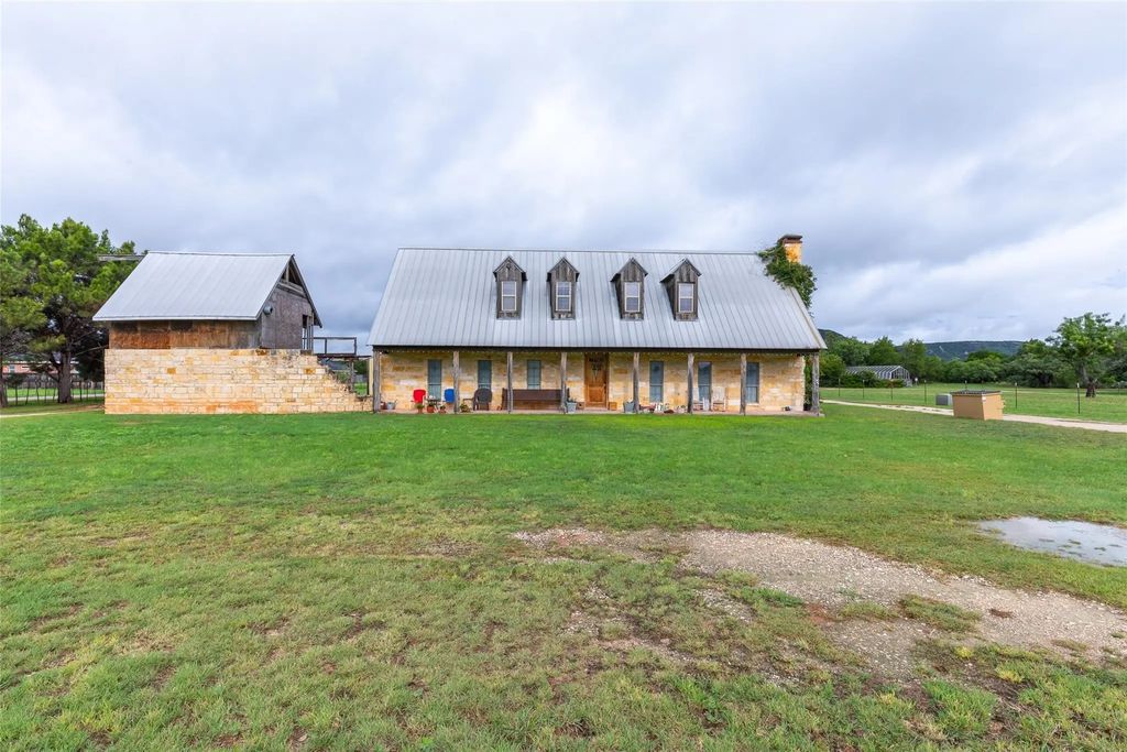 13358 Fm 1235, Buffalo Gap