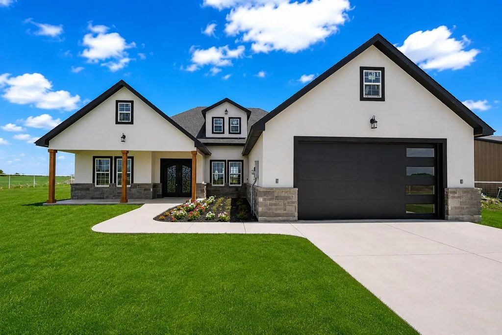 3964 County Road 200, Valley View