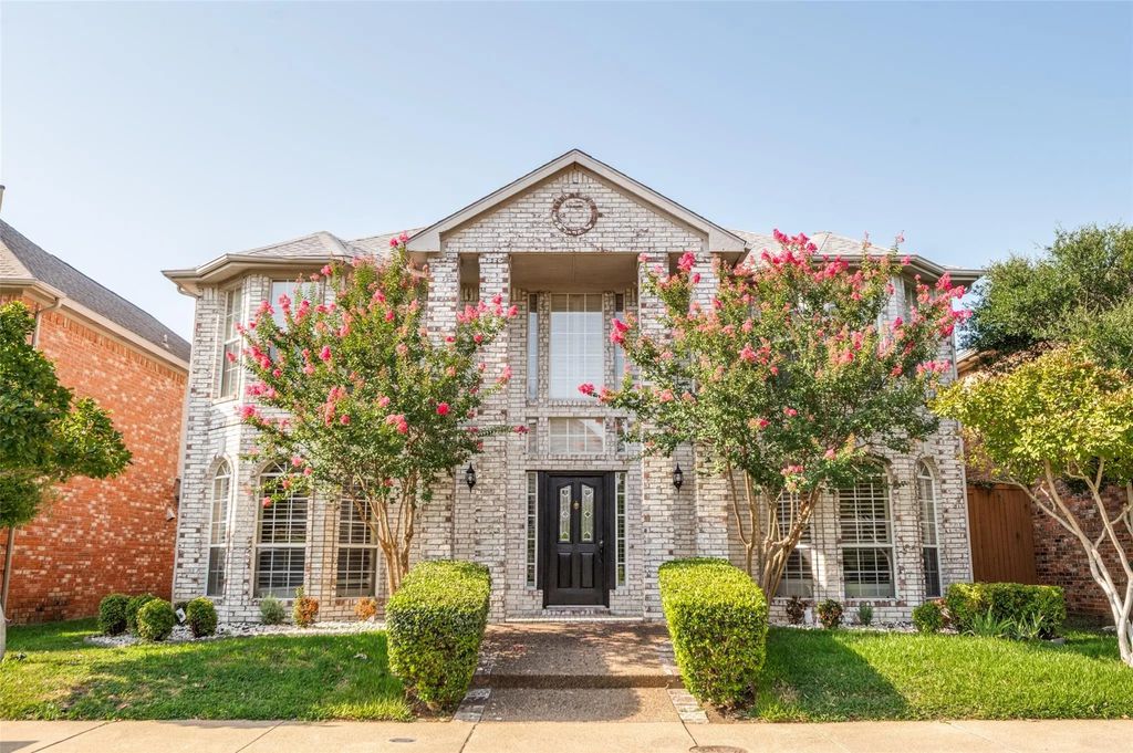 4416 Voss Hills Place, Dallas
