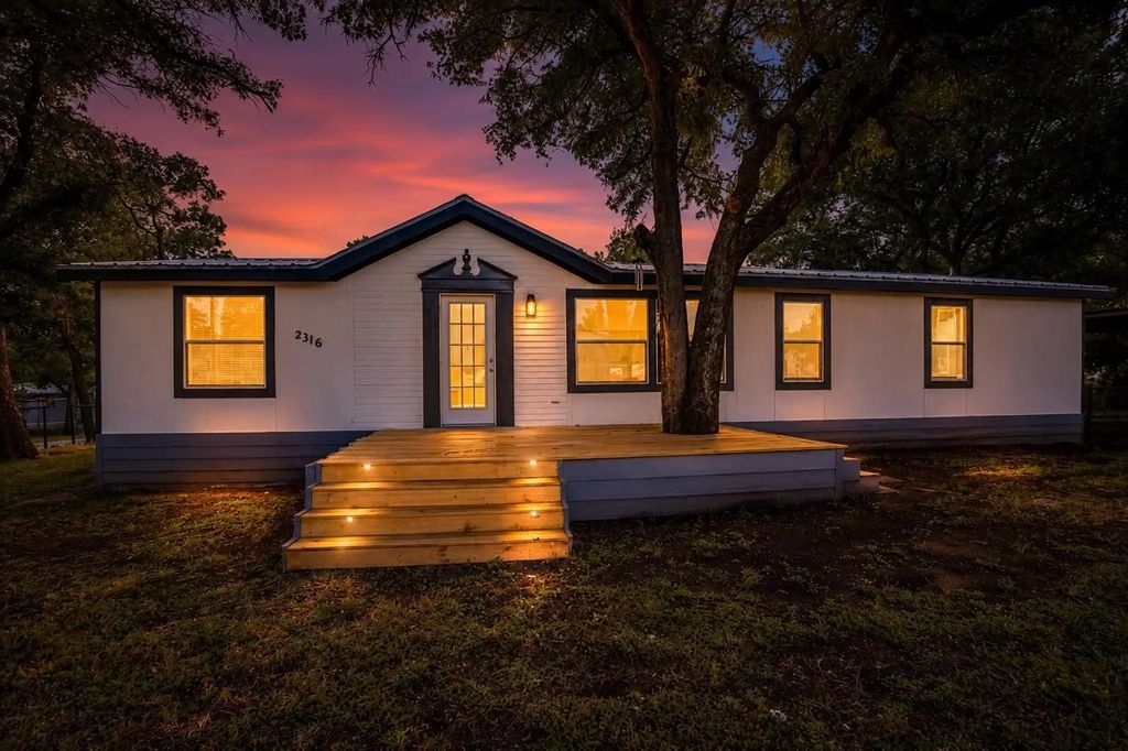 2316 Sw 4th Avenue, Mineral Wells