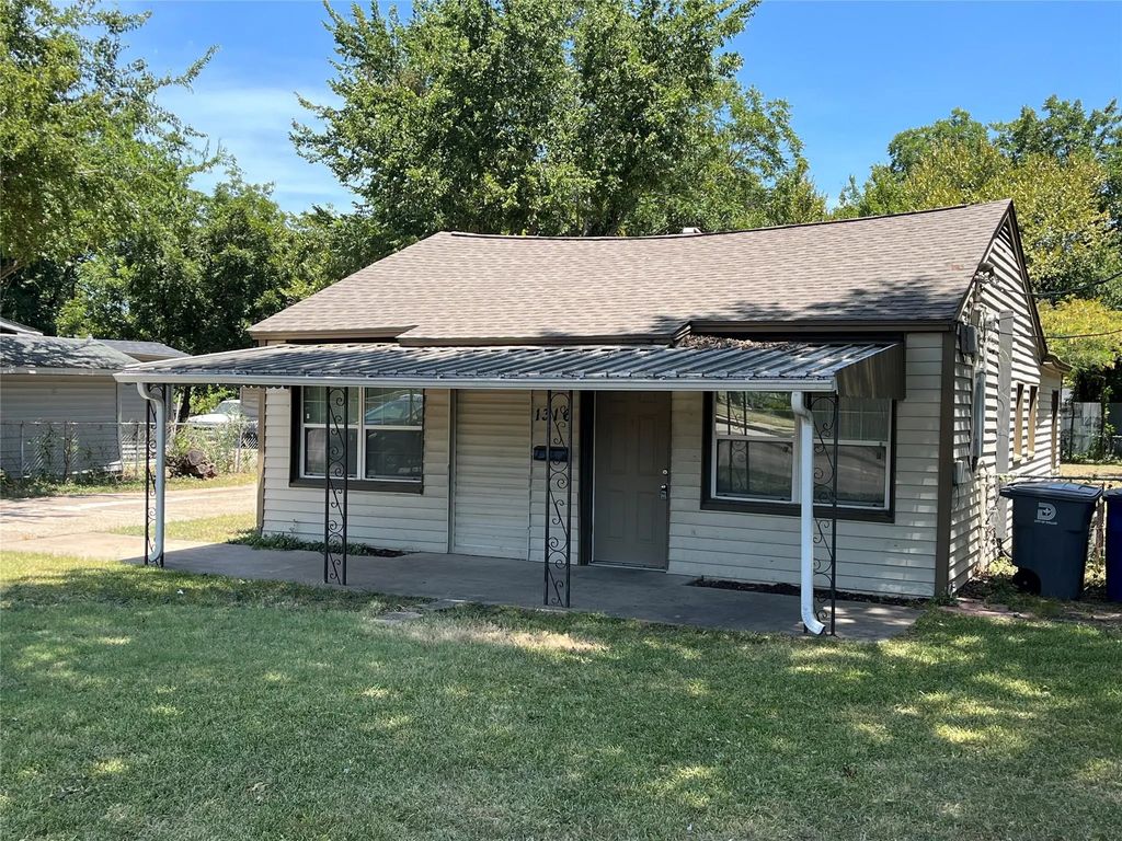 1316 N Prairie Creek Road, Dallas