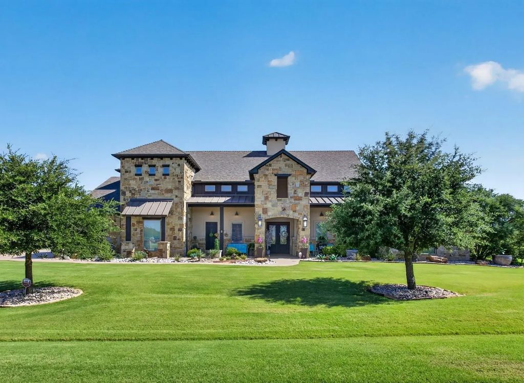 8517 Tuscan Way, Godley