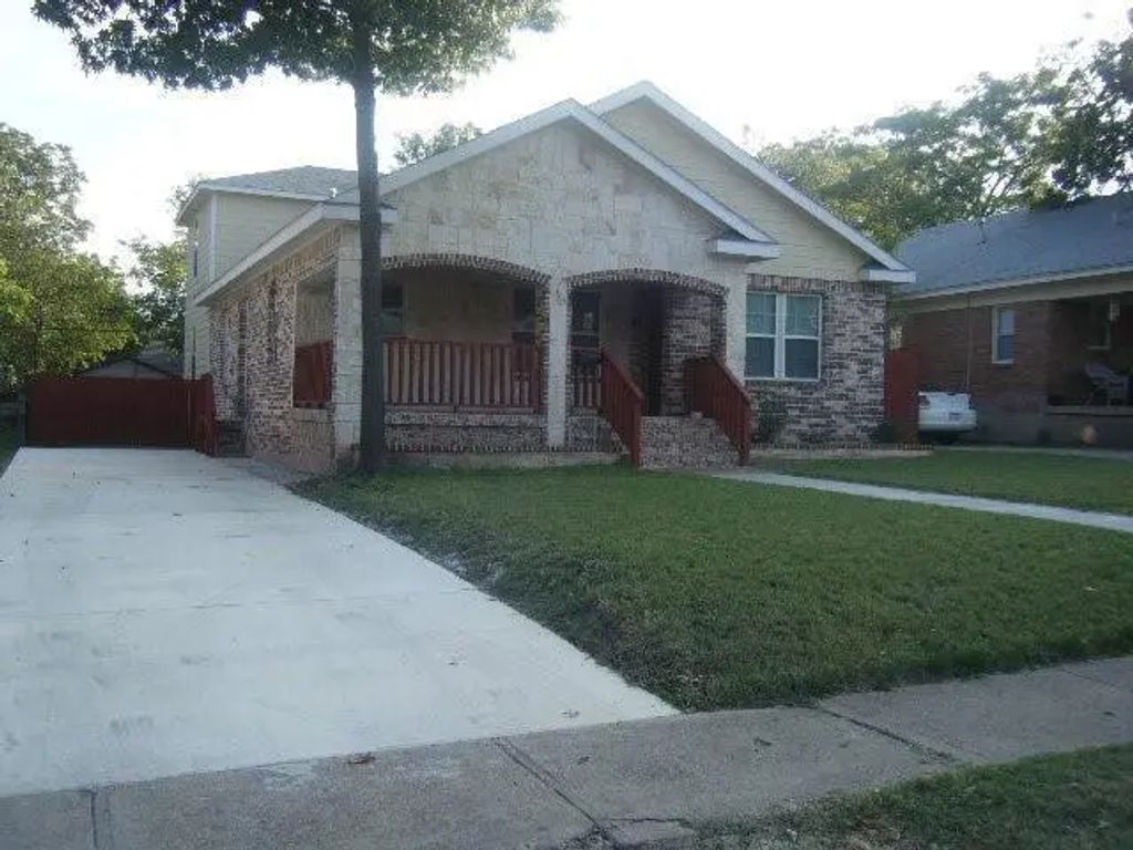 2746 Kingston Street, Dallas