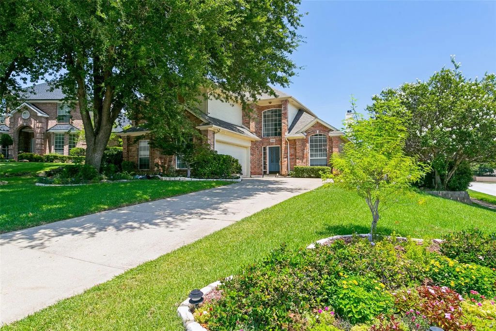2616 Wickersham Court, Grapevine