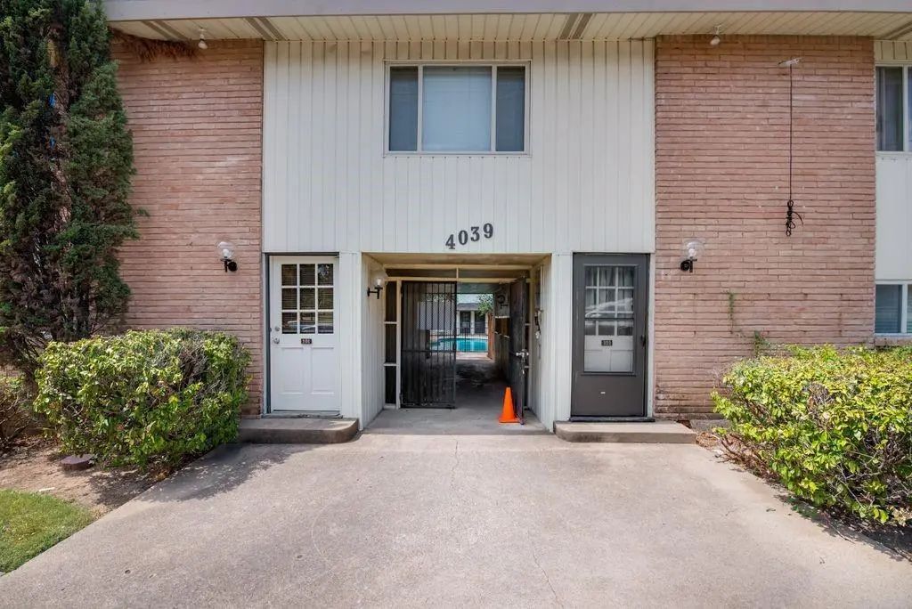 4039 Cole Avenue 117, Dallas