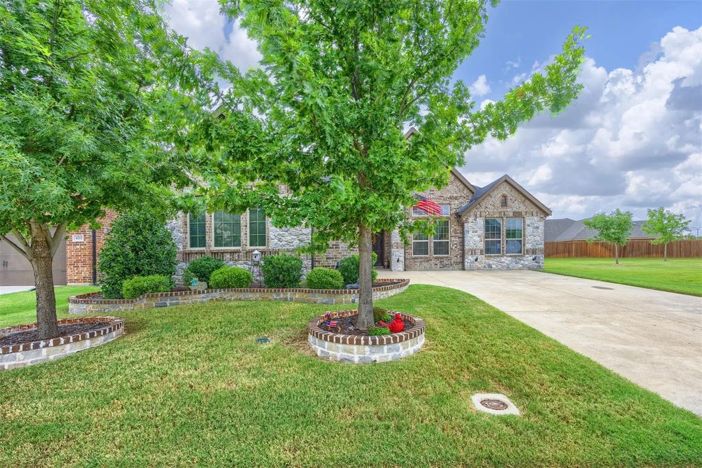 4210 Juniper Lane, Melissa