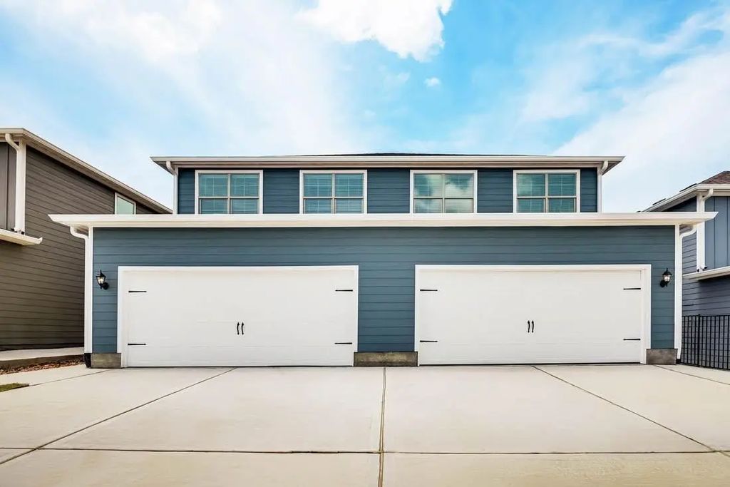 307 Stone Court, Princeton
