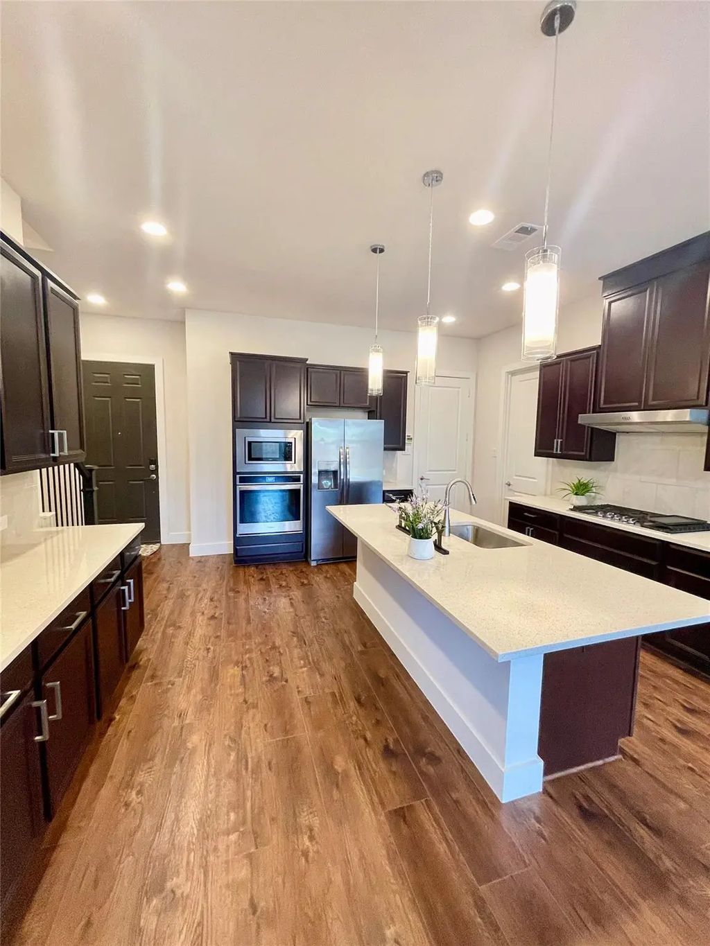 8312 Tuscarora Lane, Dallas