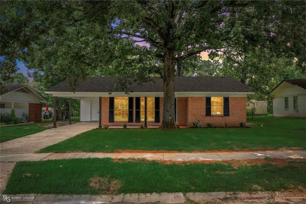 602 Pickwick Place, Shreveport