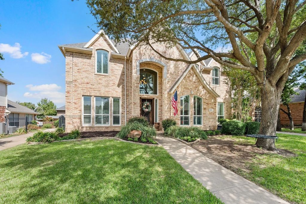 909 Muirfield Road, Keller