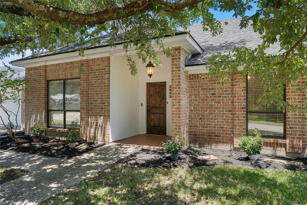 2802 Michaels Drive, Temple