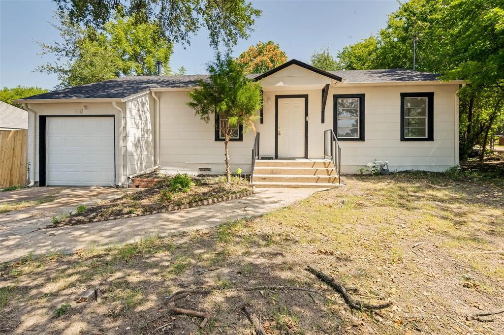 661 W Millett Drive, Dallas