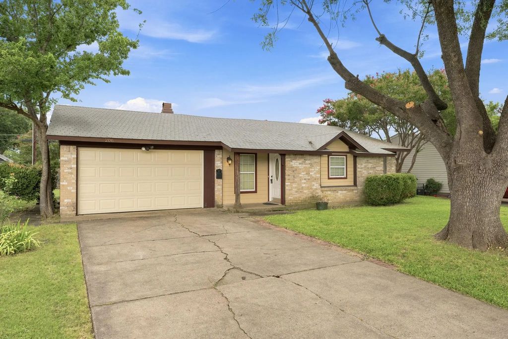 206 Ocean Drive, Richardson