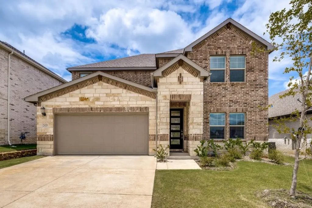 2425 Glacier Ridge, Corinth
