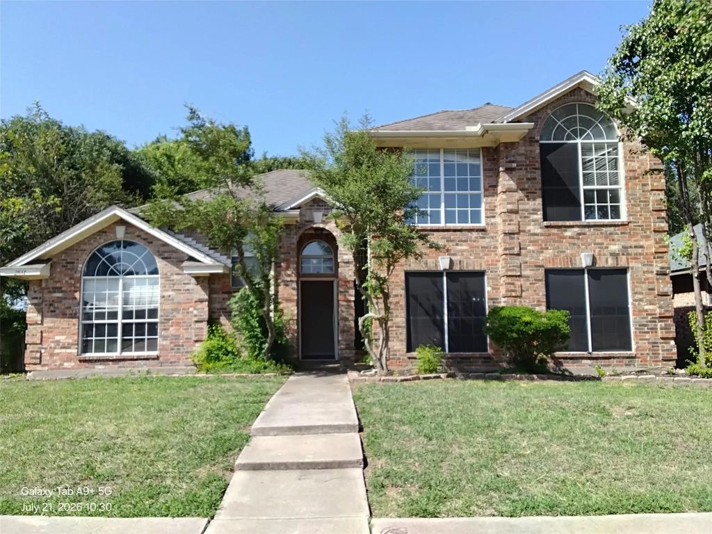 2837 Perrine Place, Grand Prairie