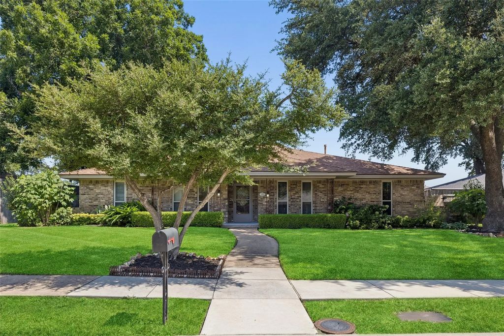 2829 Teakwood Lane, Plano