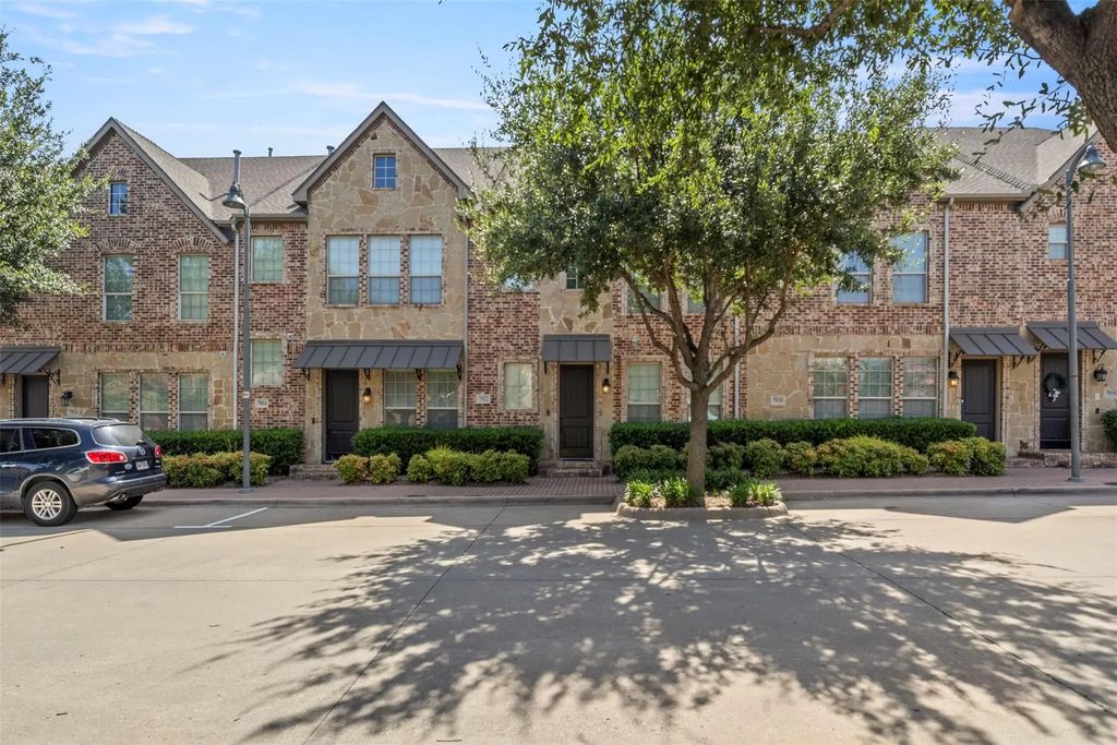 7922 Presley Avenue, Plano