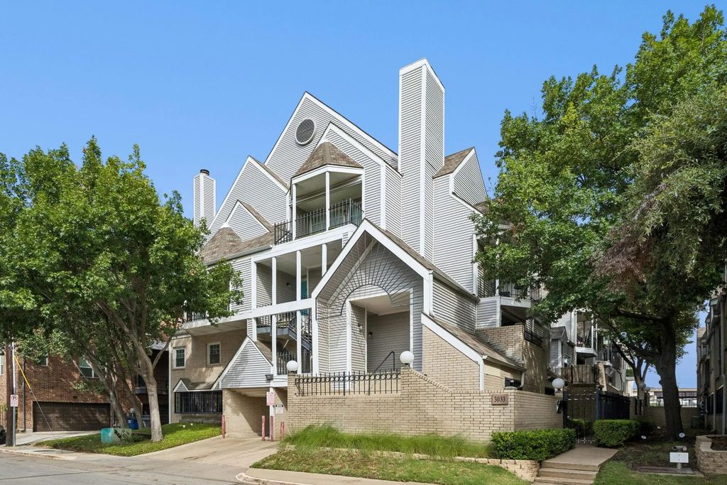 3033 San Jacinto Street 328, Dallas