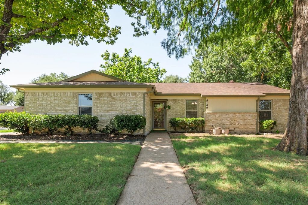 5100 Lasalle Drive, Arlington