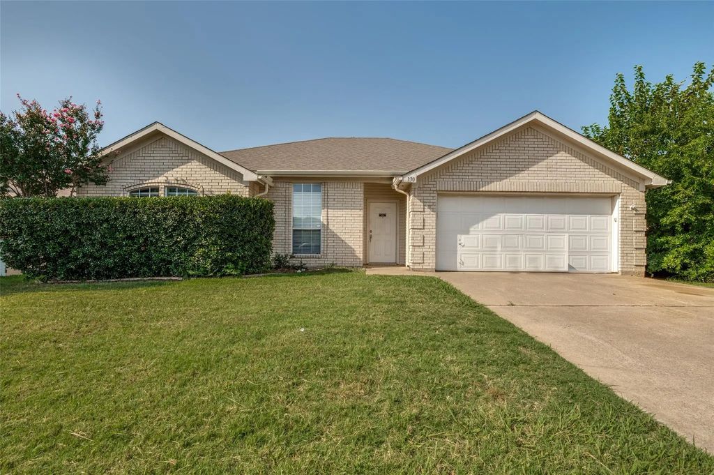 330 Mesquite Hill Drive, Arlington