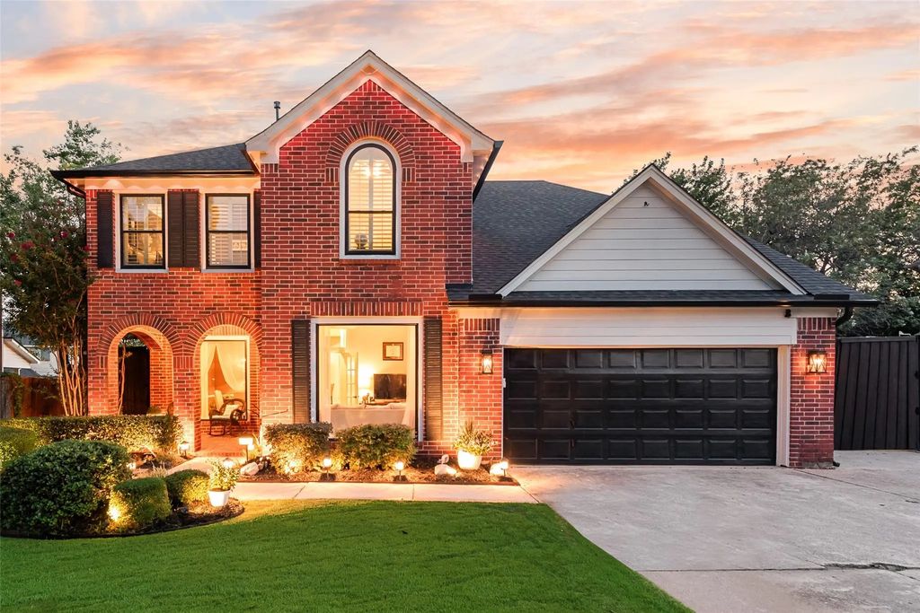 2305 Harvard Drive, Flower Mound