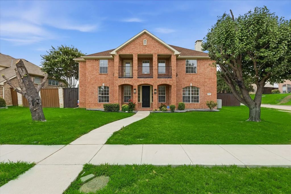1400 Hudspeth Drive, Carrollton