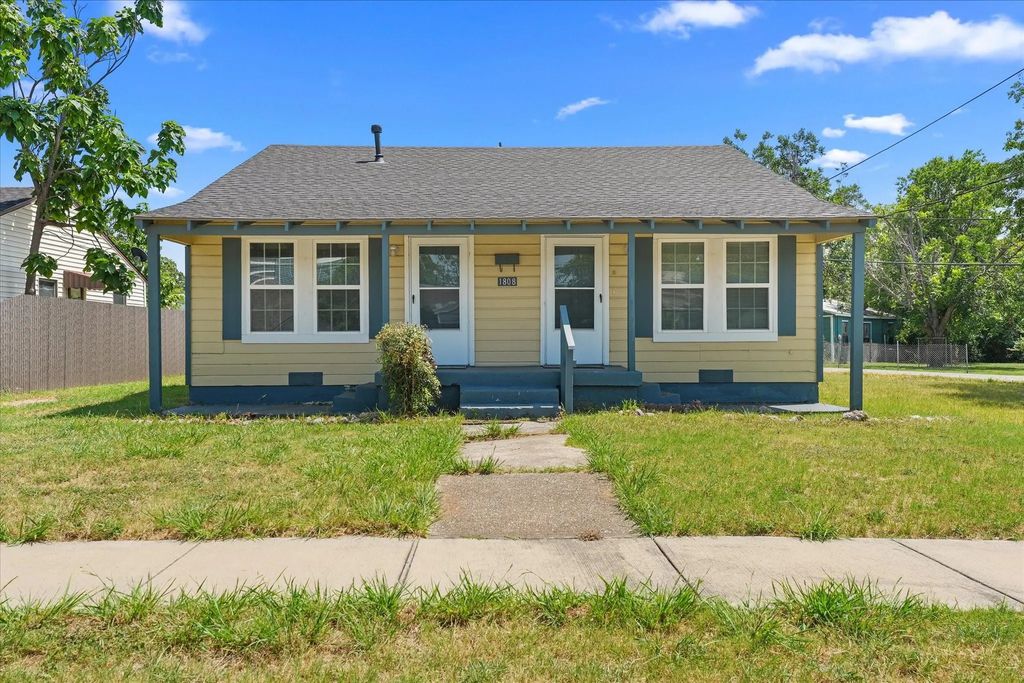 1808 Prairie View Drive, Dallas