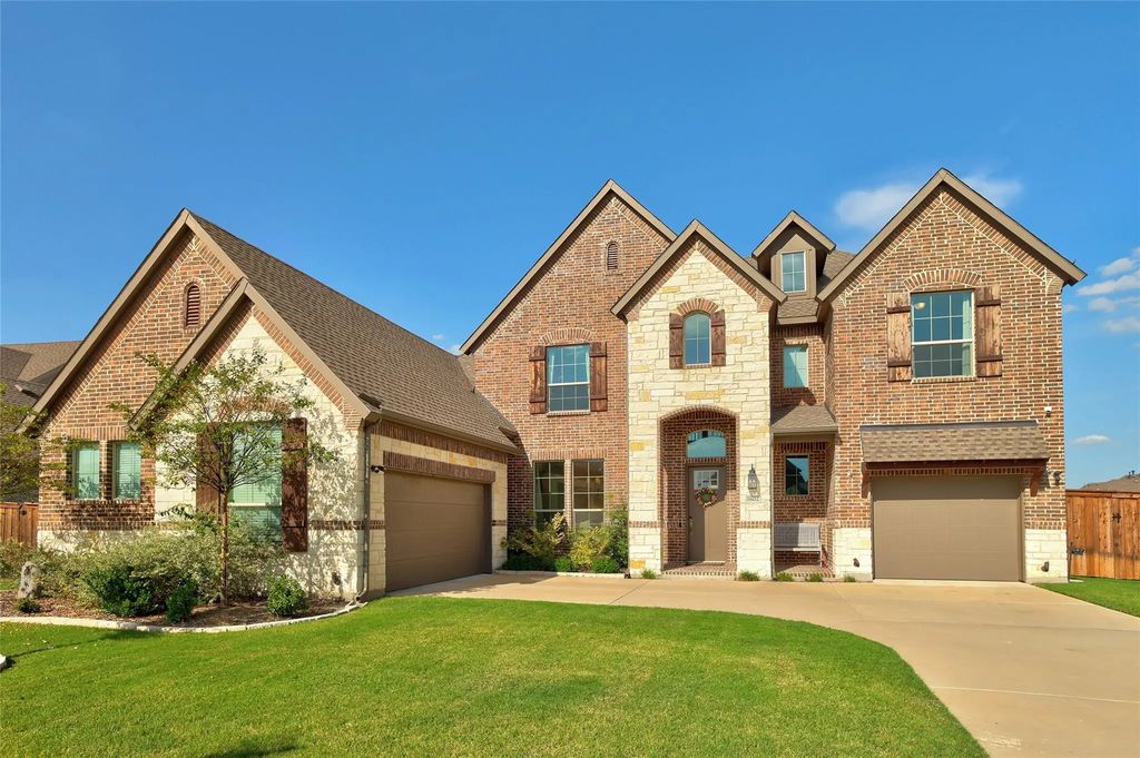 1802 Southpointe Crossing, Mansfield