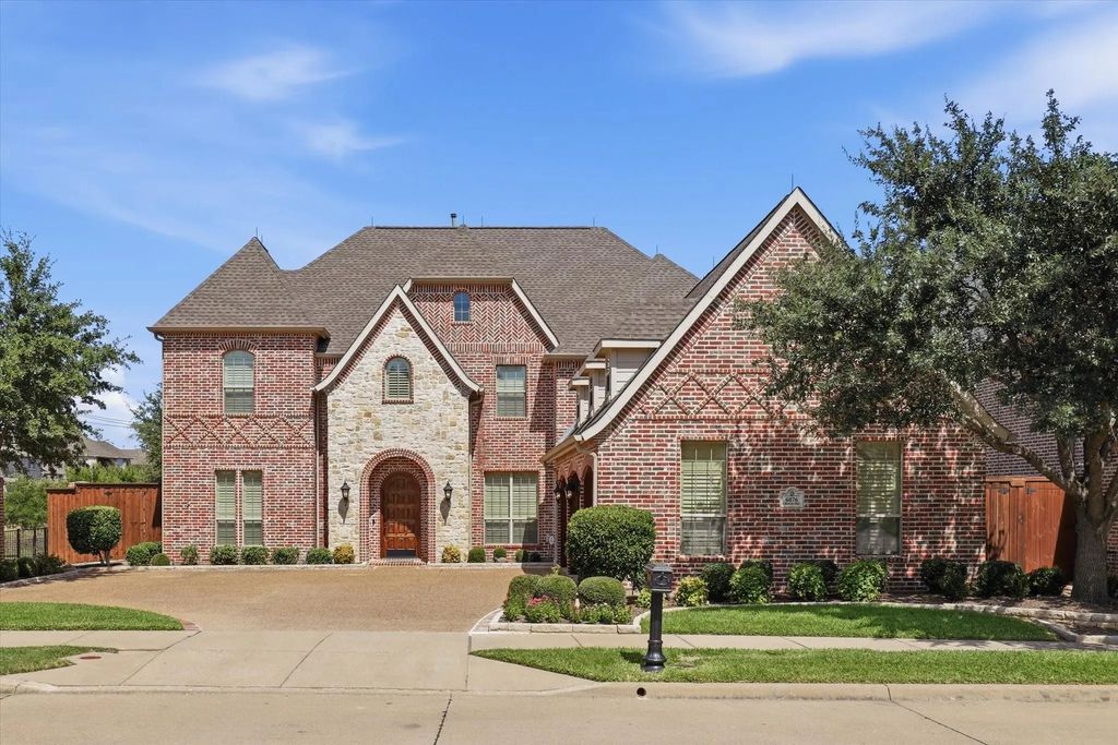 6076 Beacon Hill Drive, Frisco