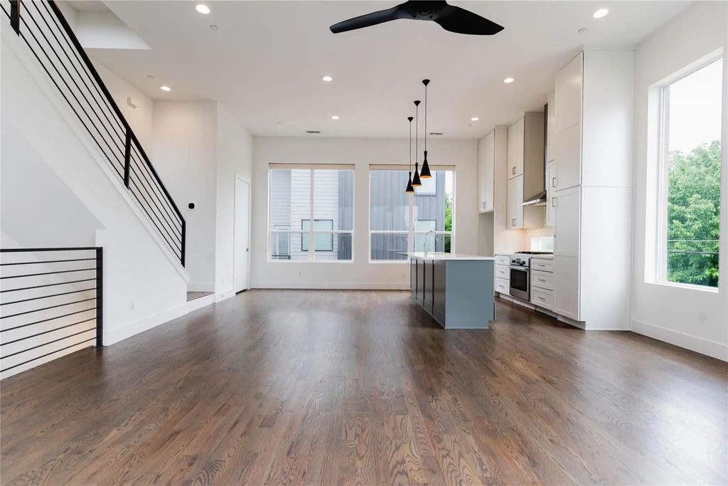 2623 Kimsey Drive 101, Dallas