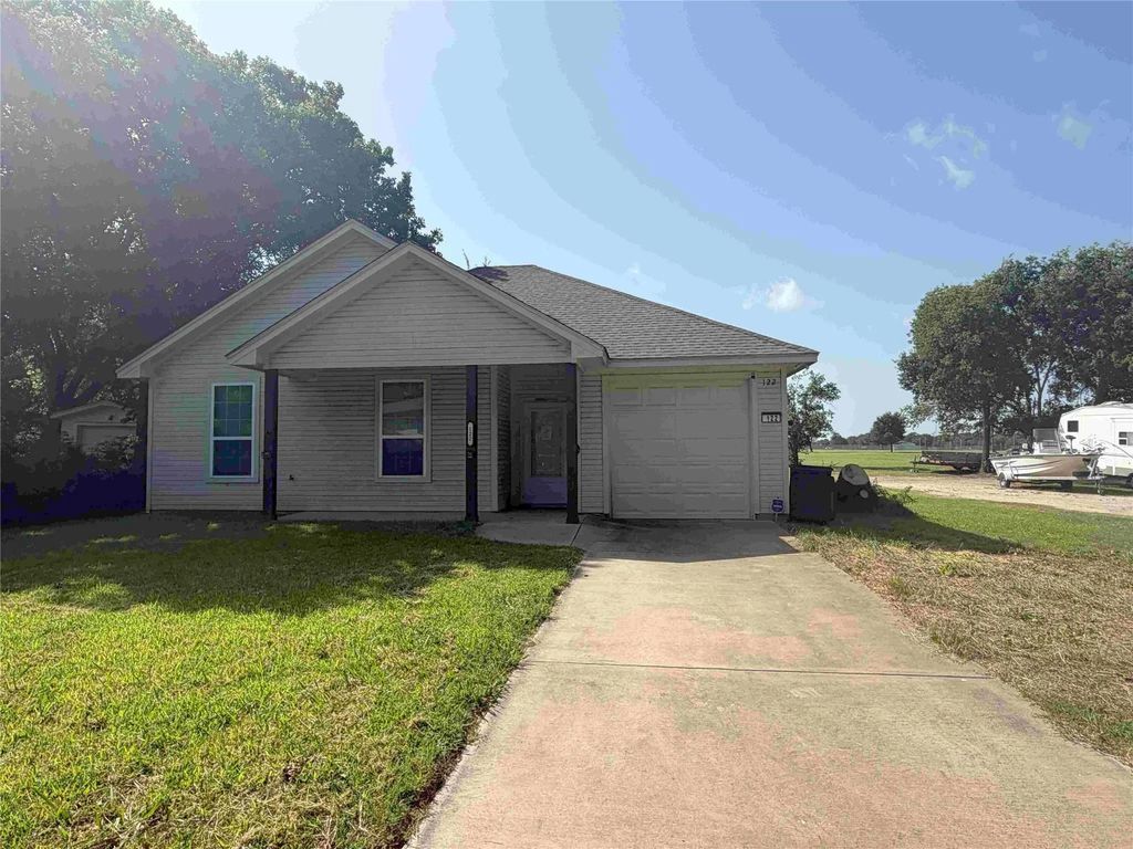 122 Katy Street, Cleburne