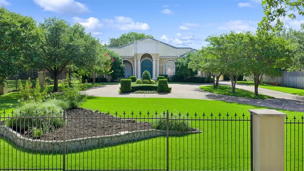 4145 Roberts Road, Grapevine